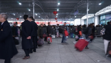 上海社保怎么转移异地（上海和深圳社保转移异地的步骤详解）